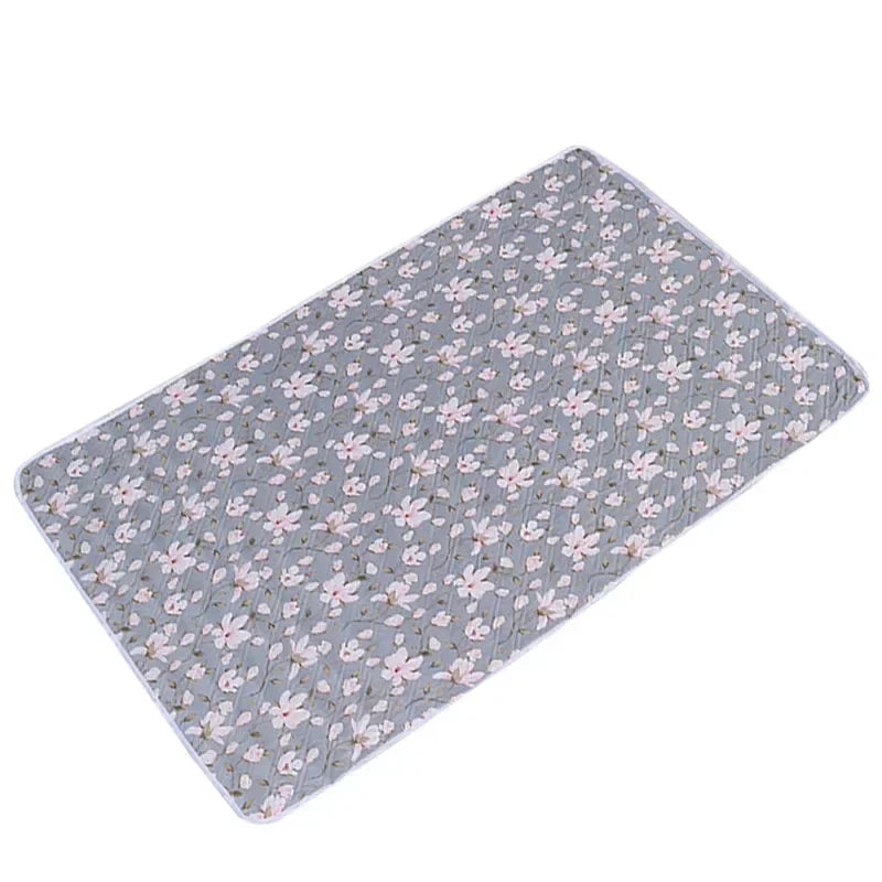 50X70Cm Waterproof Washable Mattress Urine Mat for Baby Toddlers Cute Cartoon Bed Protector Diaper Bedding Urine Pads Cloth